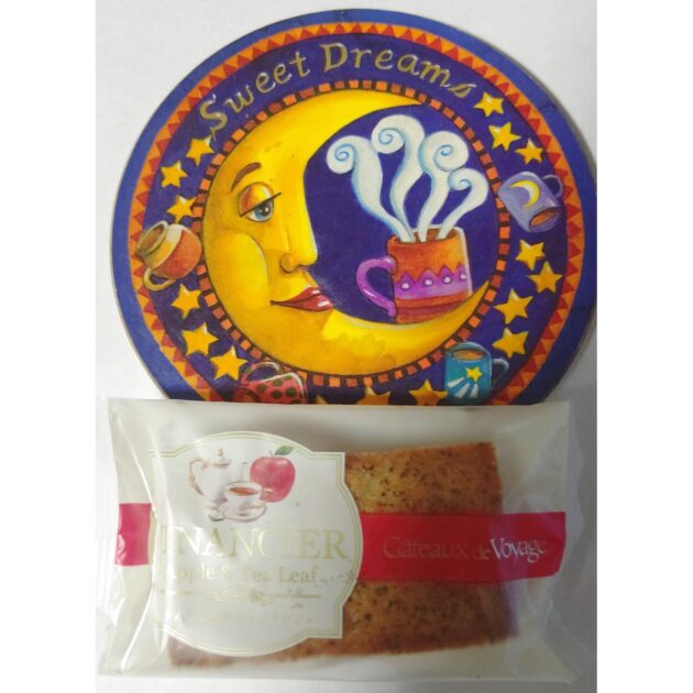 MOON PHASES CALENDAR October 2022～作家＆月の魔女・小泉茉莉花が月立ちから月籠りまでの月からキャッチしたメッセージをお気に入りのスイーツといっしょにお届けします